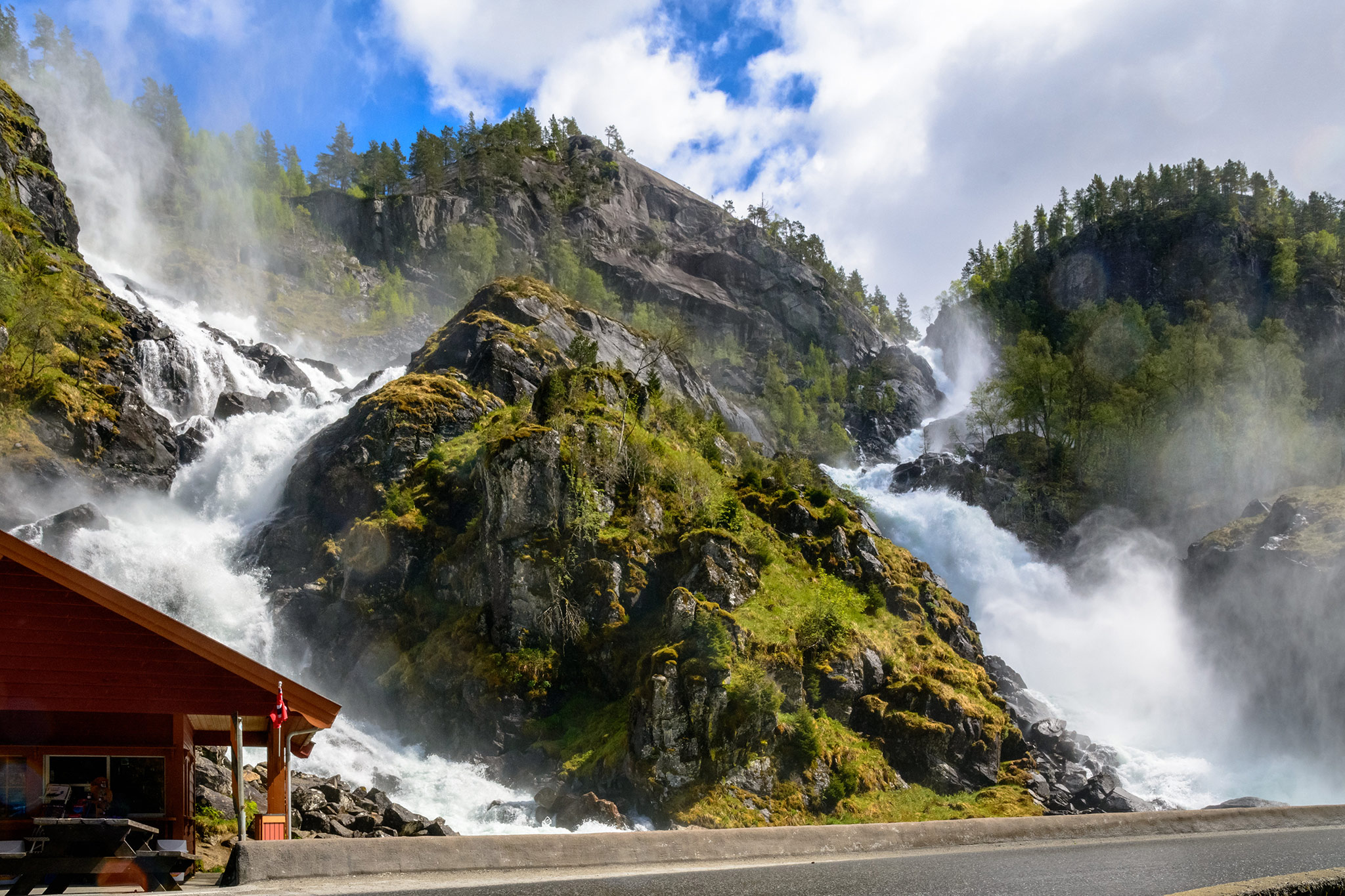 Låtefossen